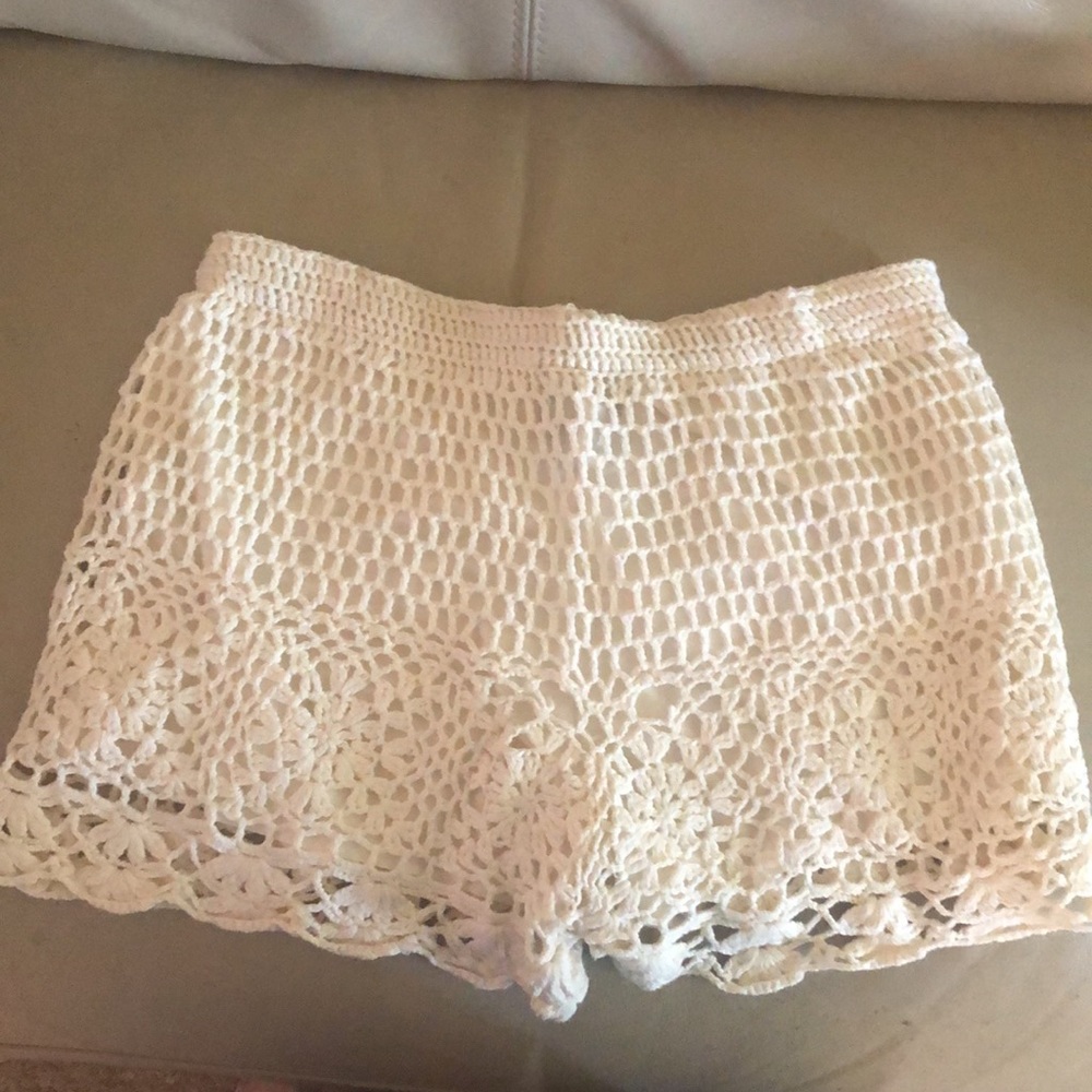 Knit Shorts - Picture 2 of 3